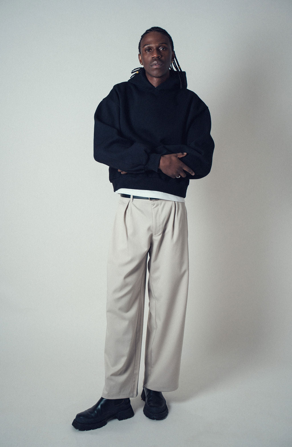 Invis-Able Hamptons Pullover Hoodie Black | ODD EVEN