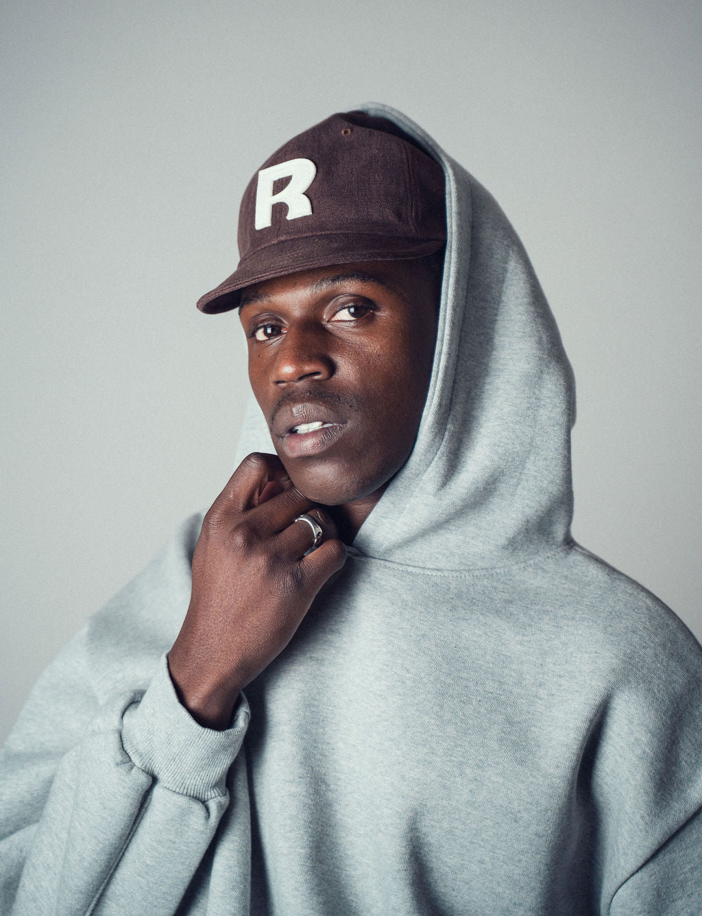 Invis-Able Hamptons Pullover Hoddie Grey | ODD EVEN