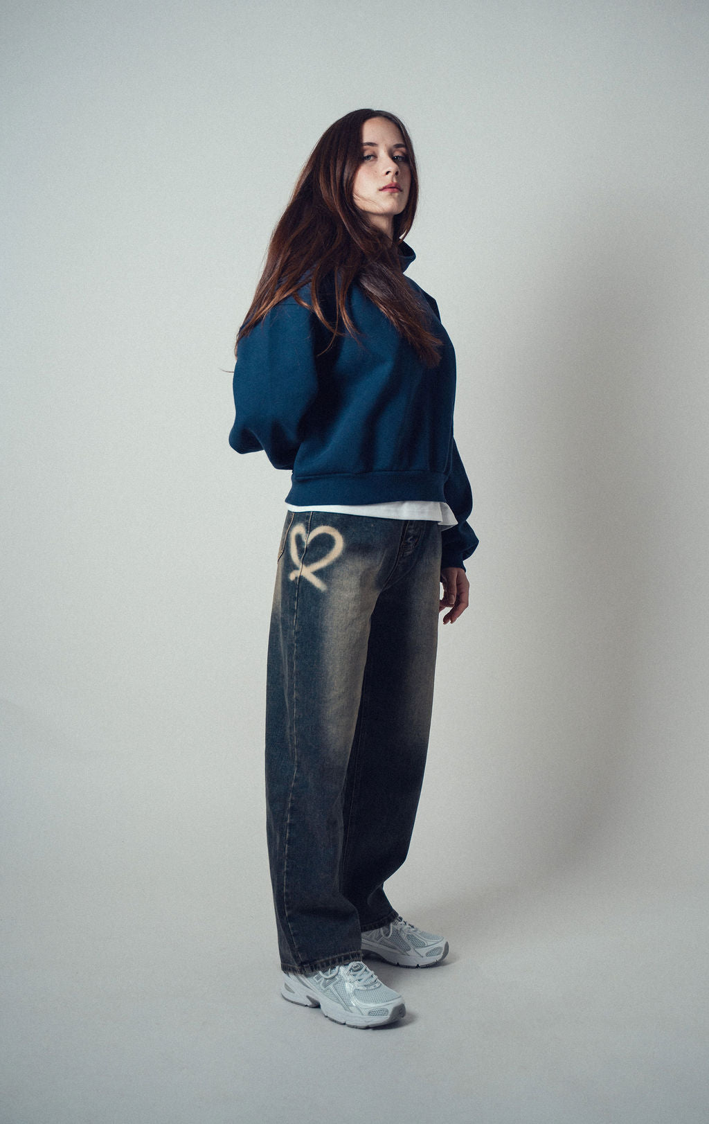Develop Korea Hearts Collide Jeans Navy | ODD EVEN