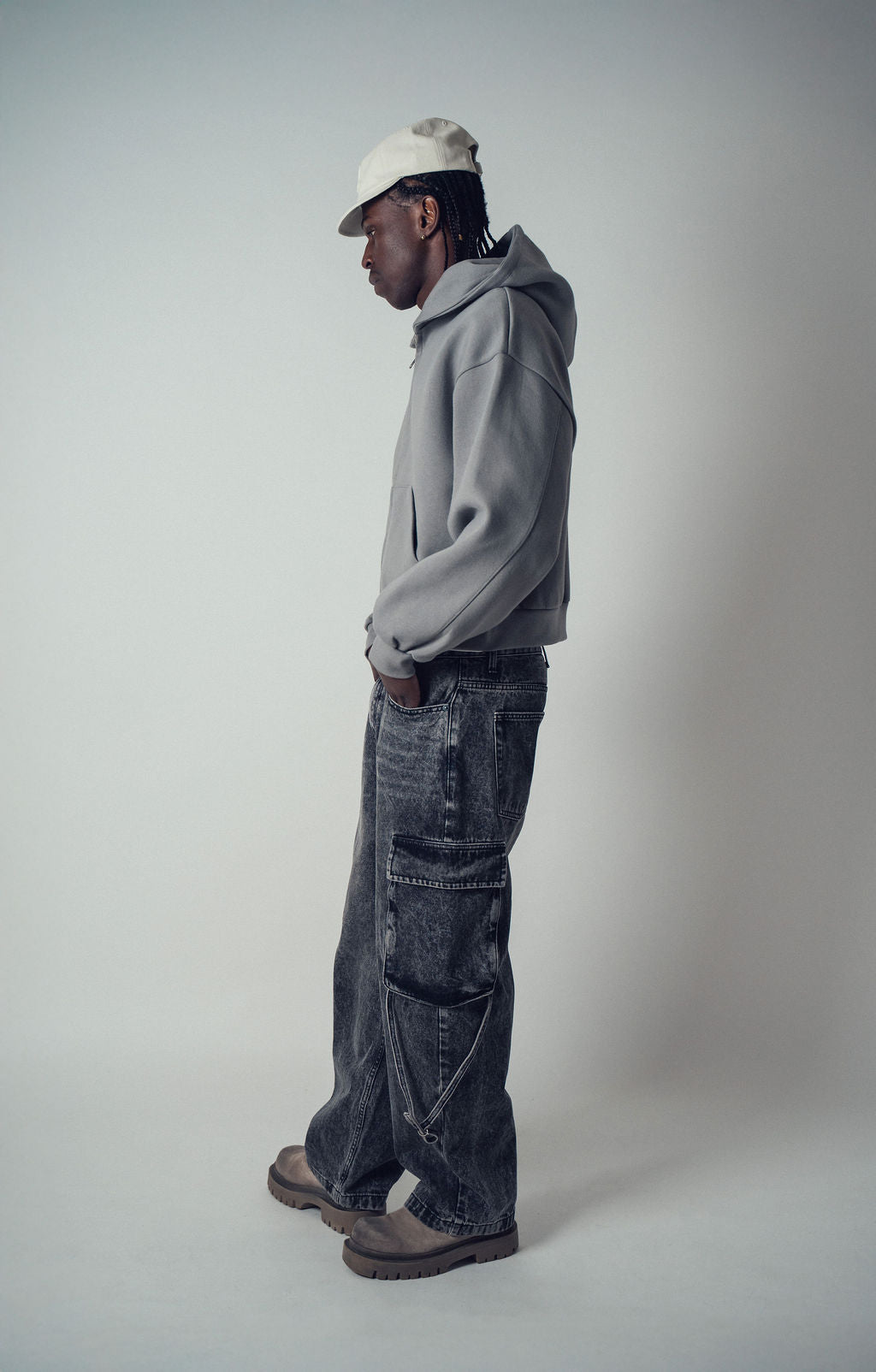 Invis-Able Hamptons Hoodie Smoke | ODD EVEN