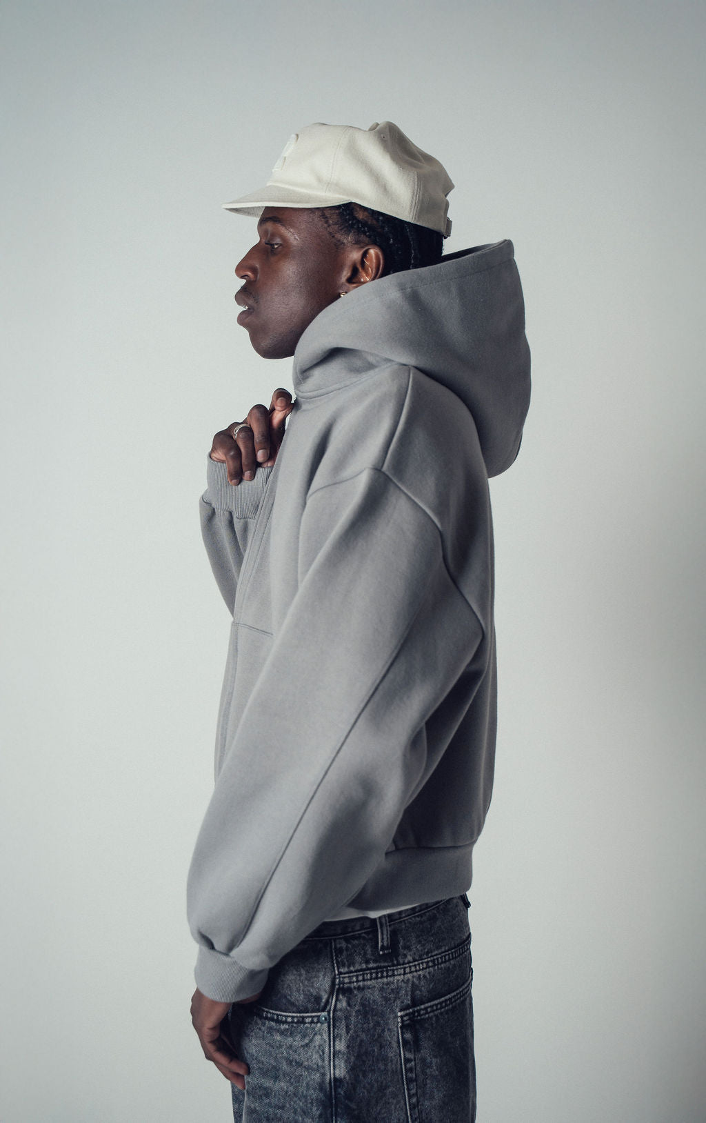 Invis-Able Hamptons Hoodie Smoke | ODD EVEN