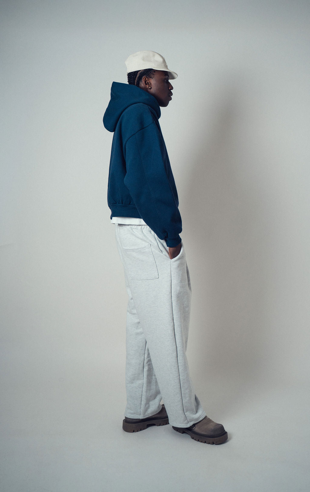 Lur Baggy Track Pants Light Grey | ODD EVEN