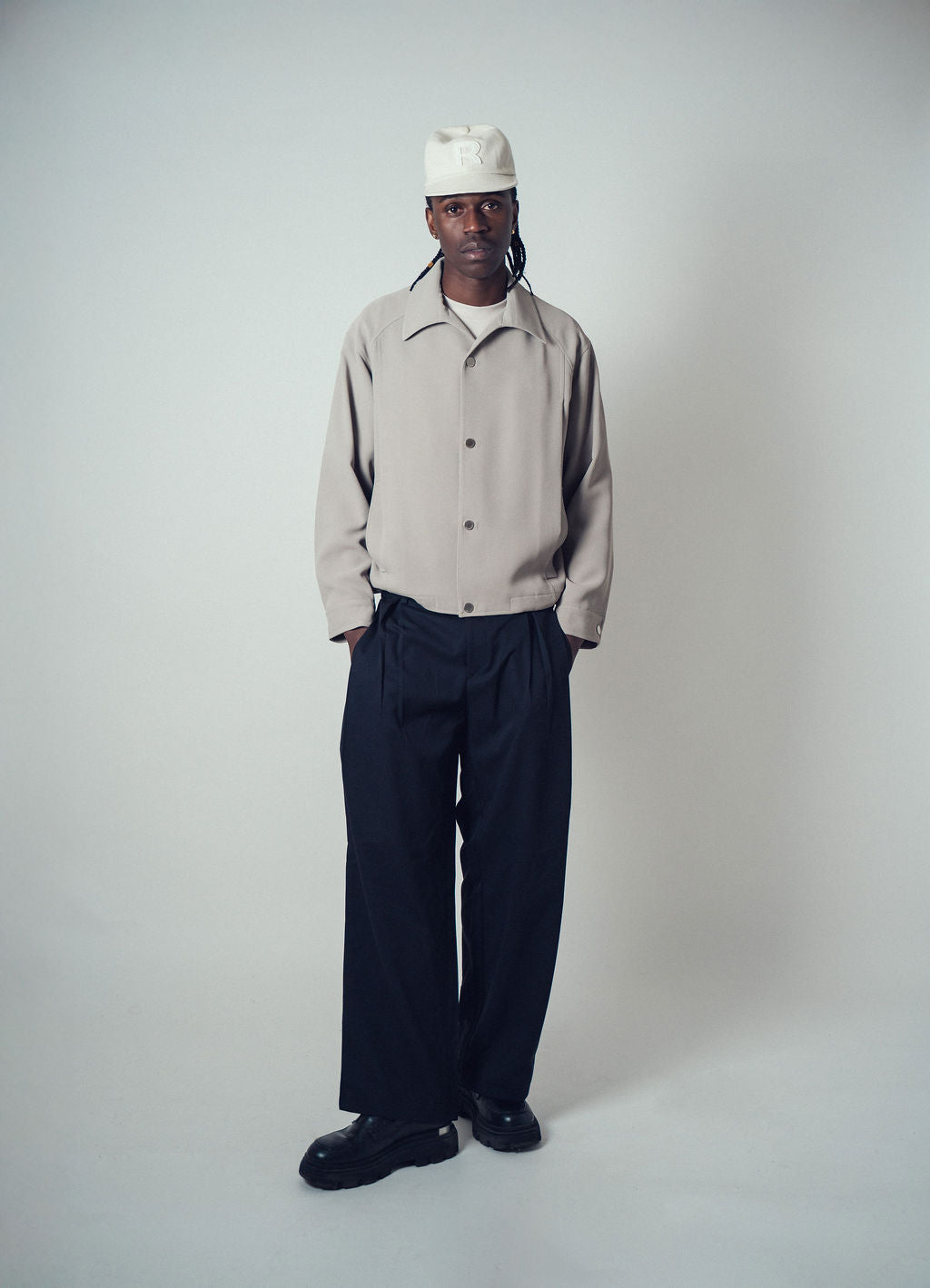 Ilcorso Classic Button Up Beige | ODD EVEN