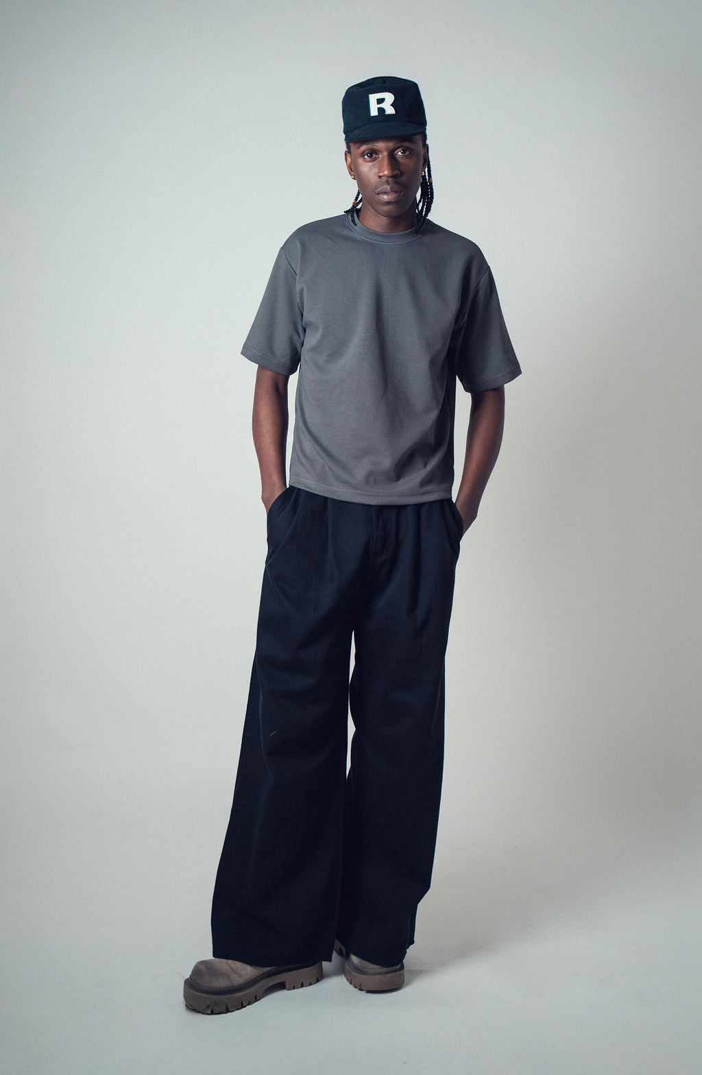 Invis-Able Universal T-Shirt Coal | ODD EVEN