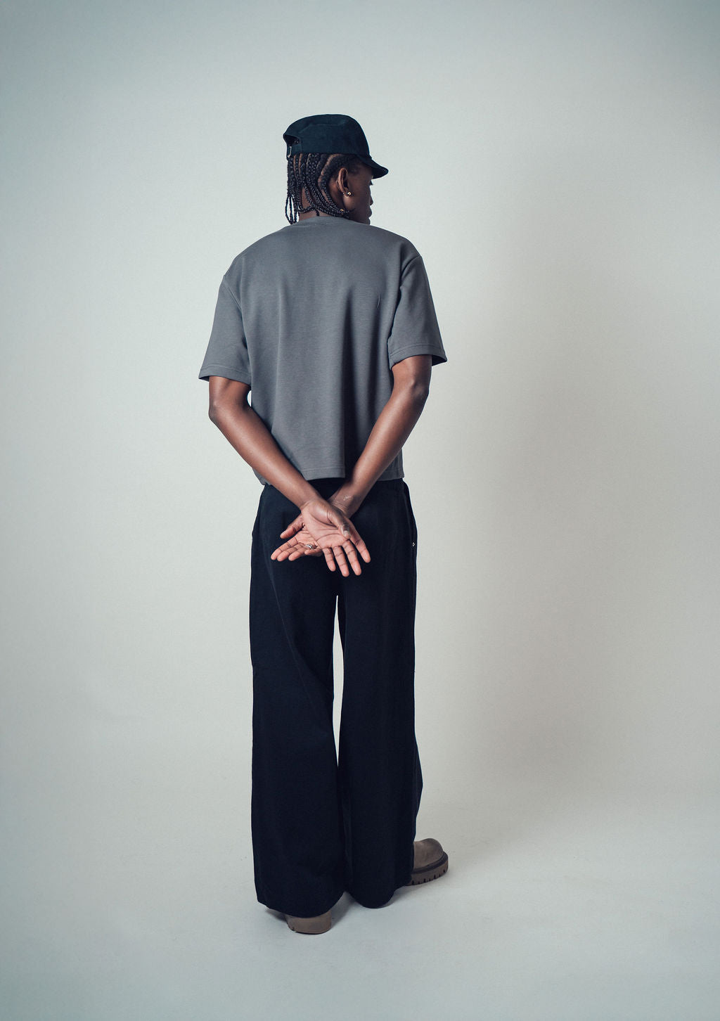 Invis-Able Universal T-Shirt Coal | ODD EVEN