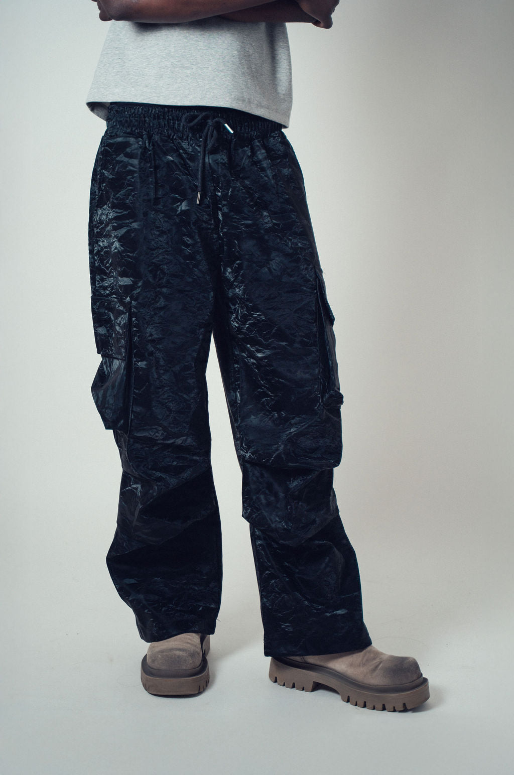 By Attention Bomber Pants Black | ODD EVEN