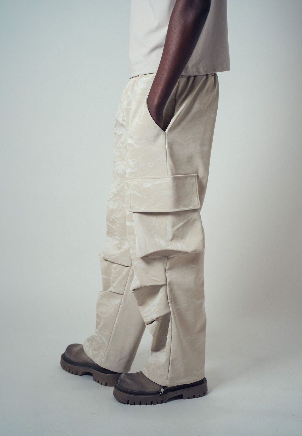 By Attention Bomber Pants Cream | ODD EVEN