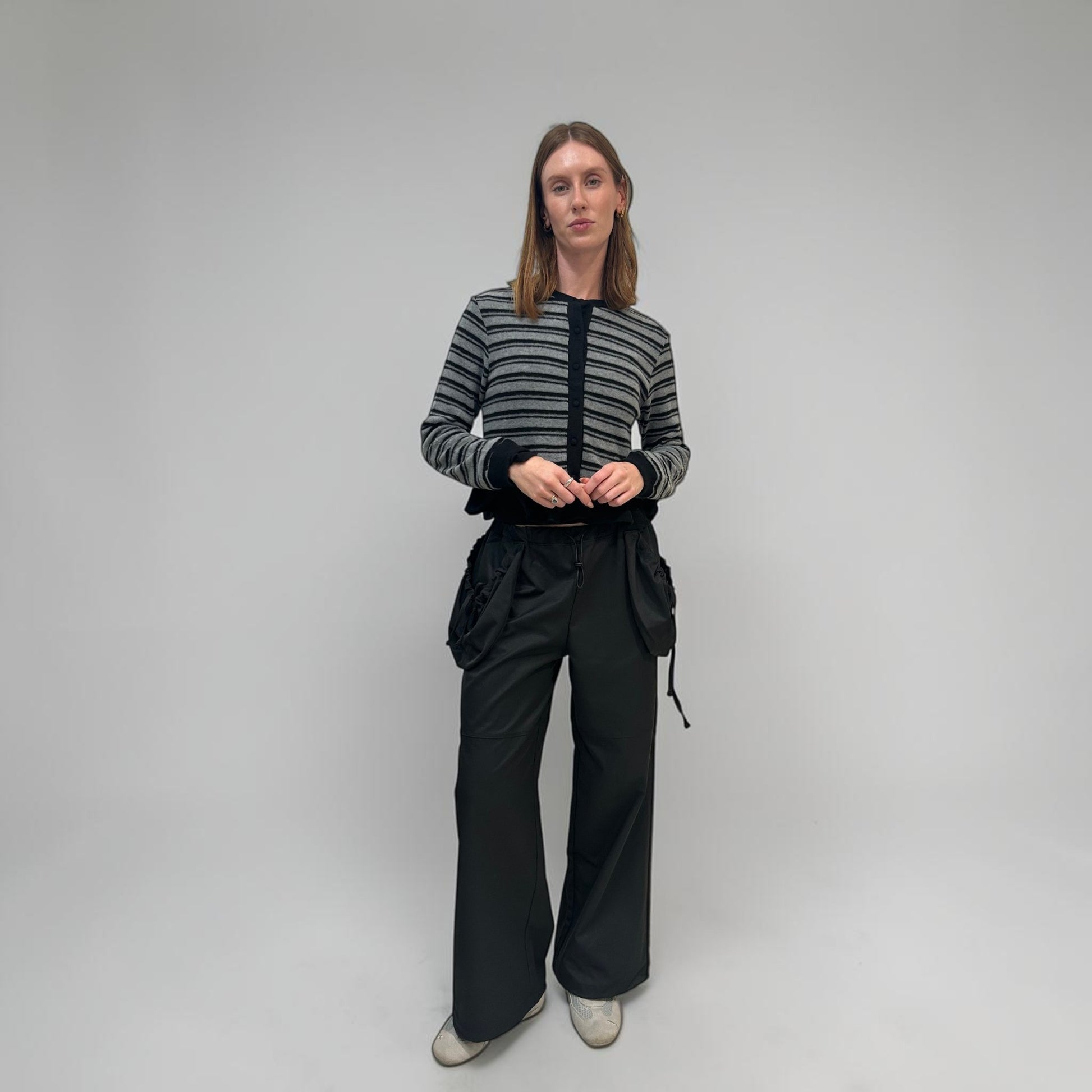 Ashaki Seoul Pearl Abyss Knit Black/Blue | ODD EVEN