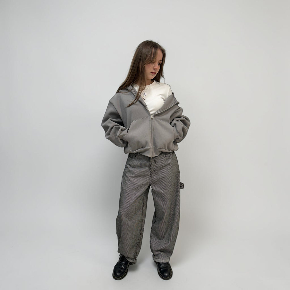 Invis-Able Hamptons Hoodie Smoke | ODD EVEN