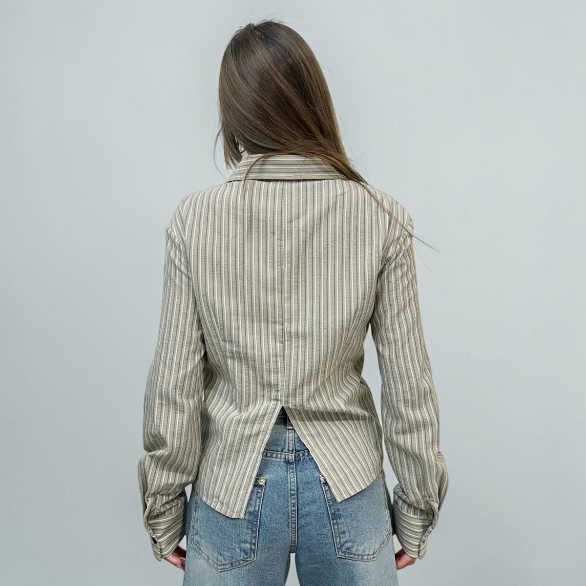 Askhaki Seoul Carrie Shirt Olive | ODD EVEN