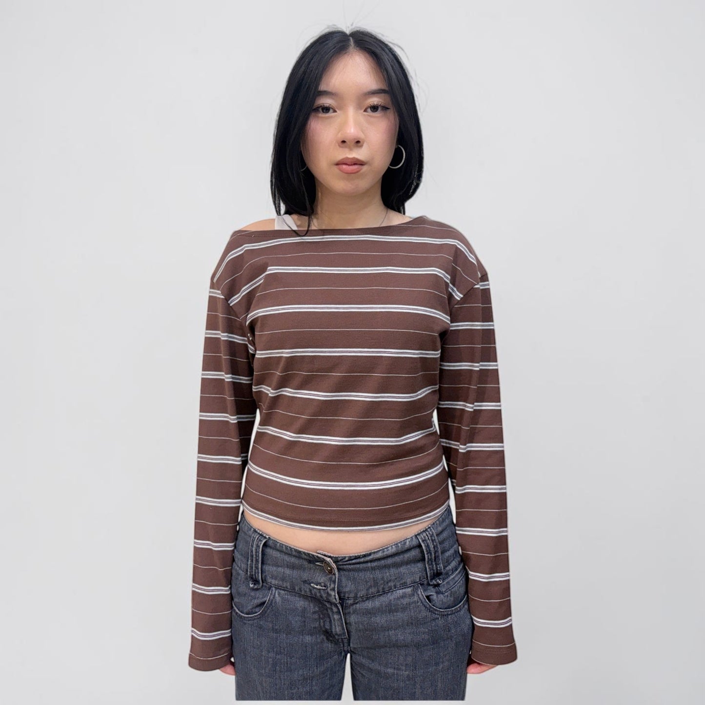 Askhaki Seoul Chelsea Long Sleeve Brown | ODD EVEN