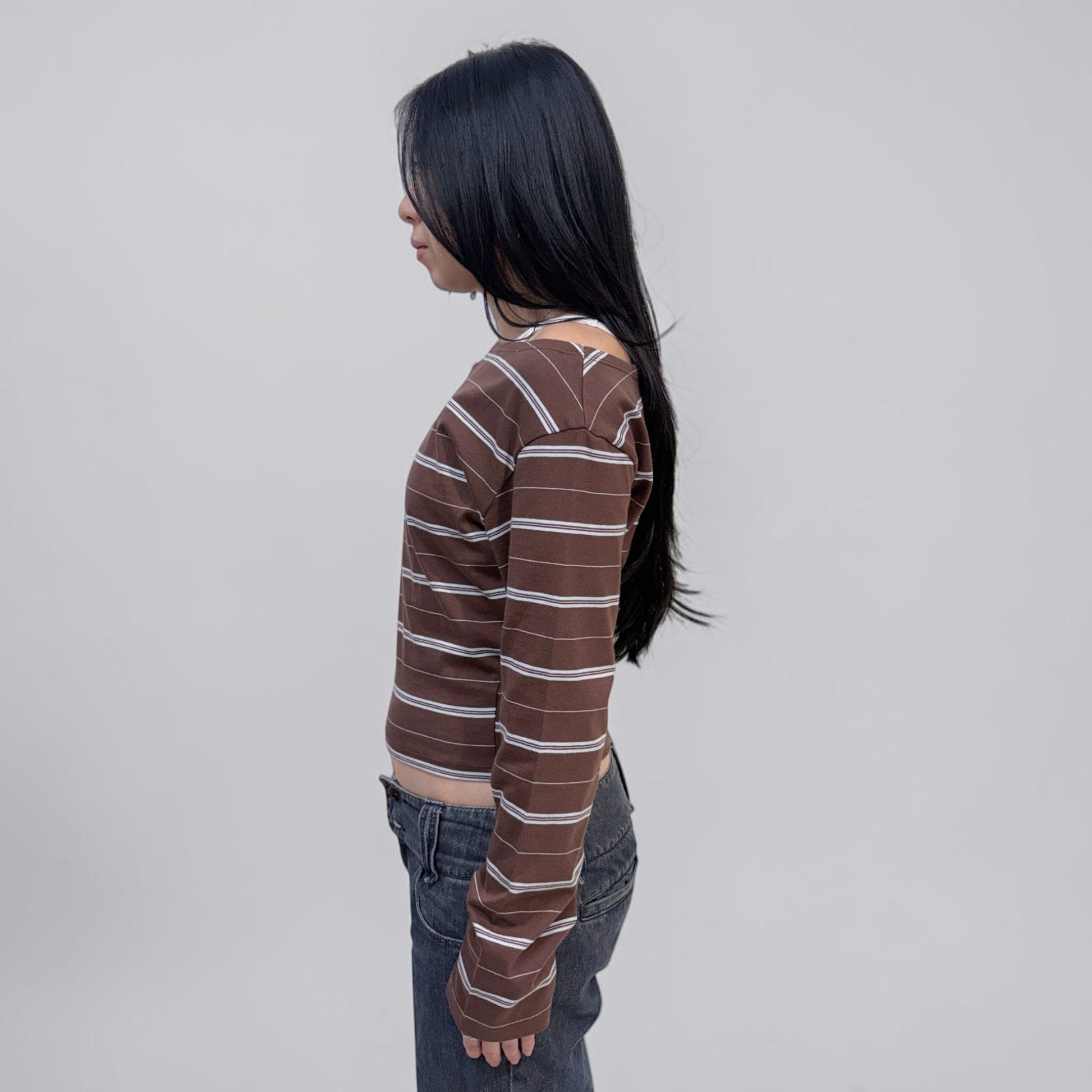 Askhaki Seoul Chelsea Long Sleeve Brown | ODD EVEN