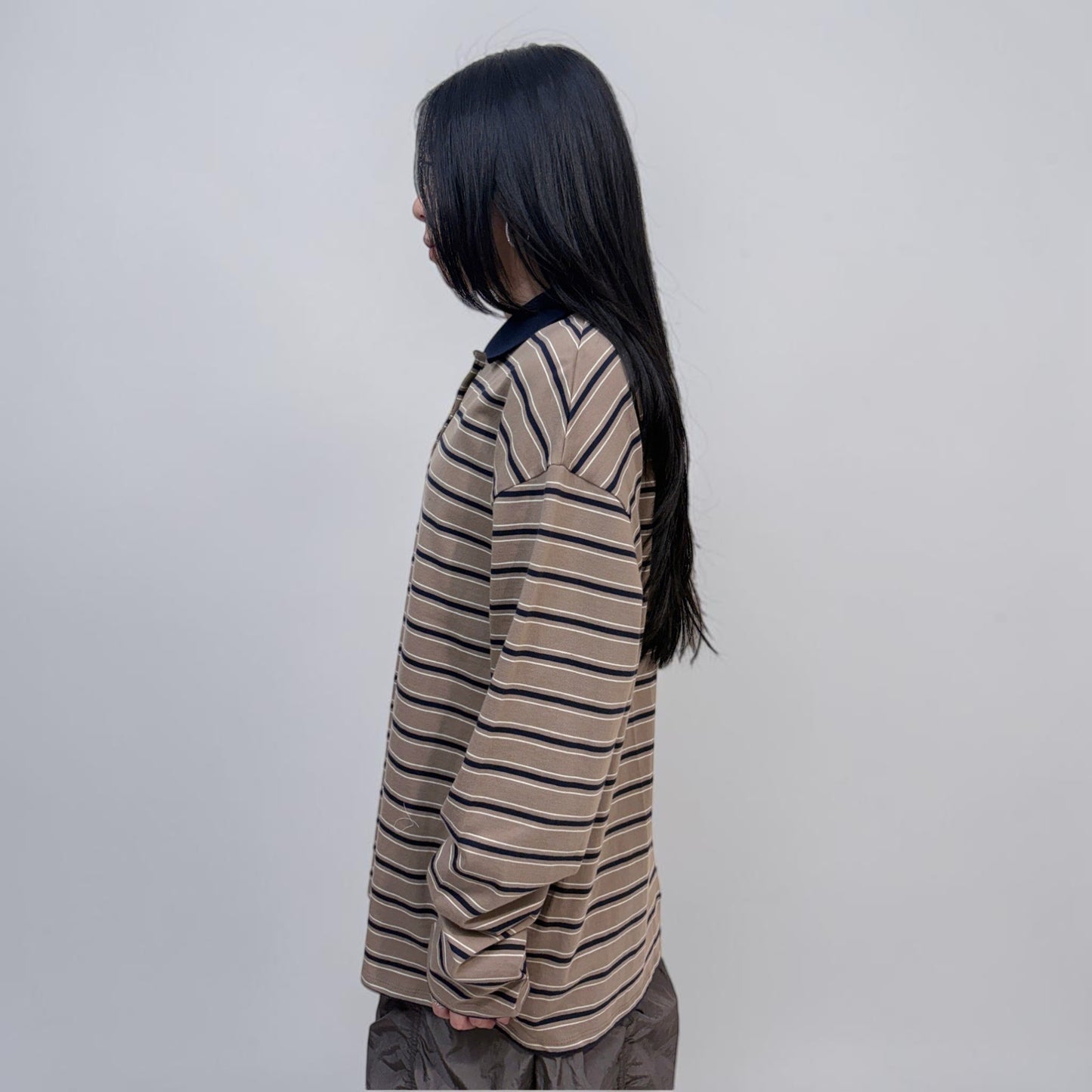 Askhaki Seoul Xliu Striped Top Brown | ODD EVEN
