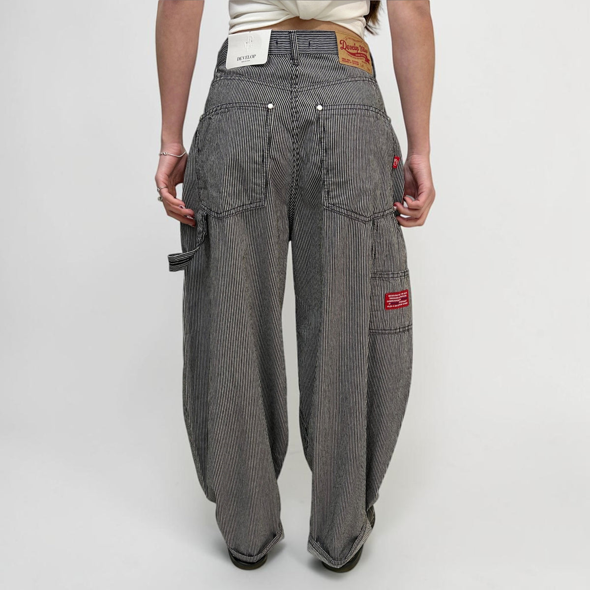 Develop Korea Sk8er Boi Jeans Black/White | ODD EVEN