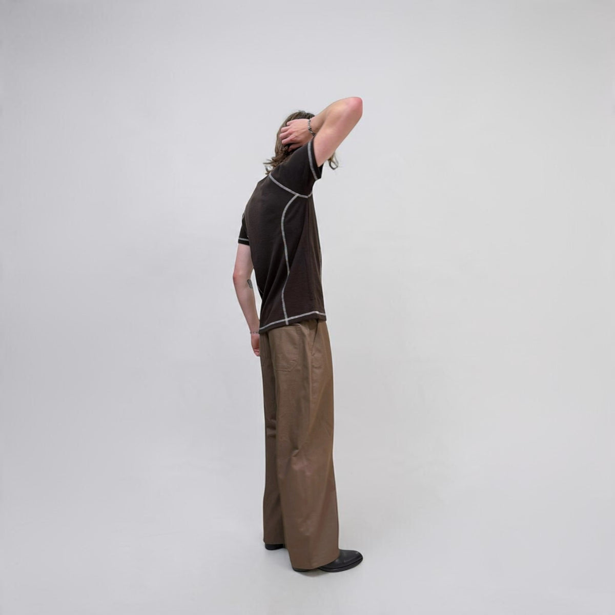 By Attention Quicksilver Top Brown | ODD EVEN
