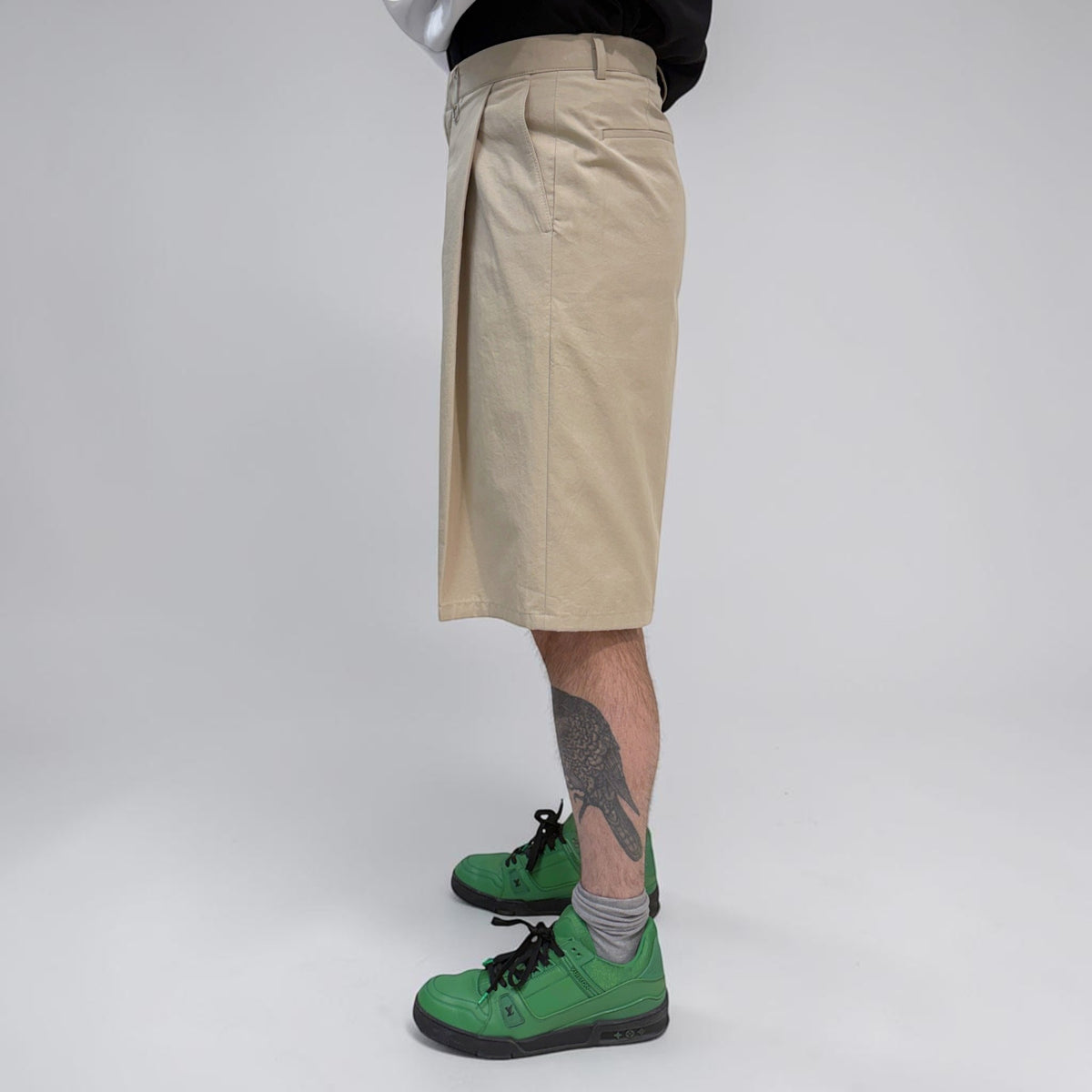 Senne Capital Pleated Shorts Tan | ODD EVEN