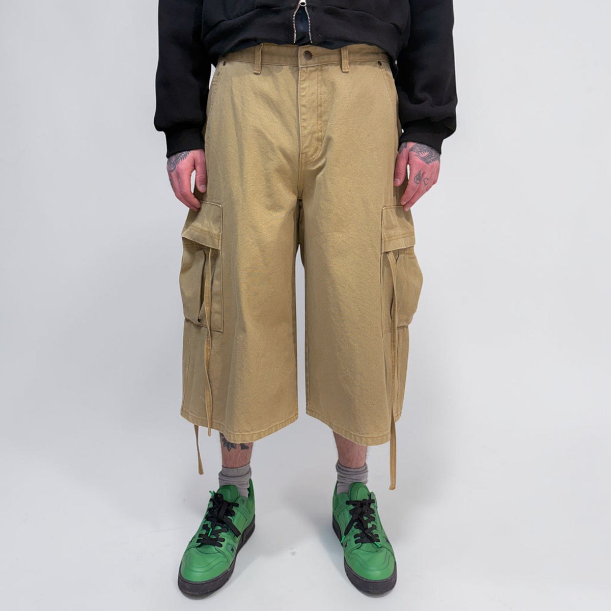 By Attention Brooklyn Shorts Mustard | ODD EVEN