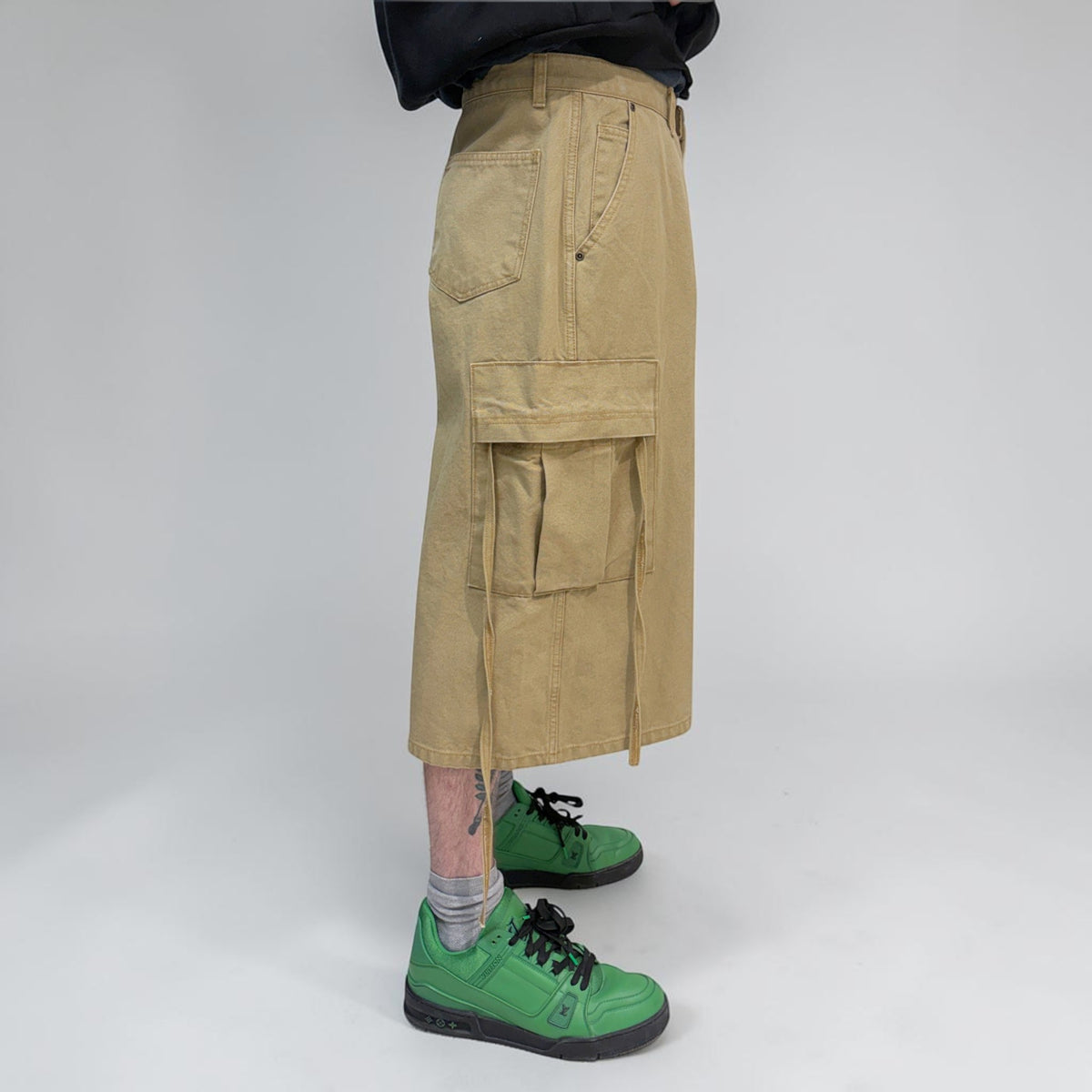 By Attention Brooklyn Shorts Mustard | ODD EVEN
