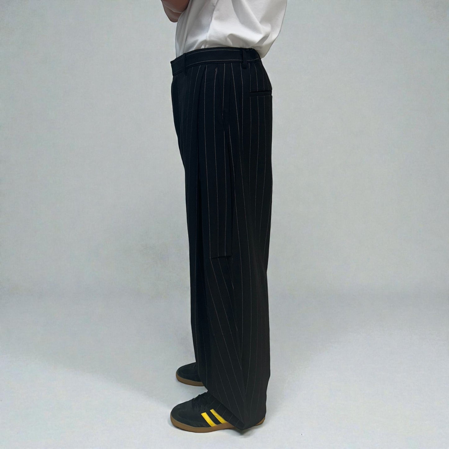 Senne Investment Pinstripe Pants Black/White | ODD EVEN