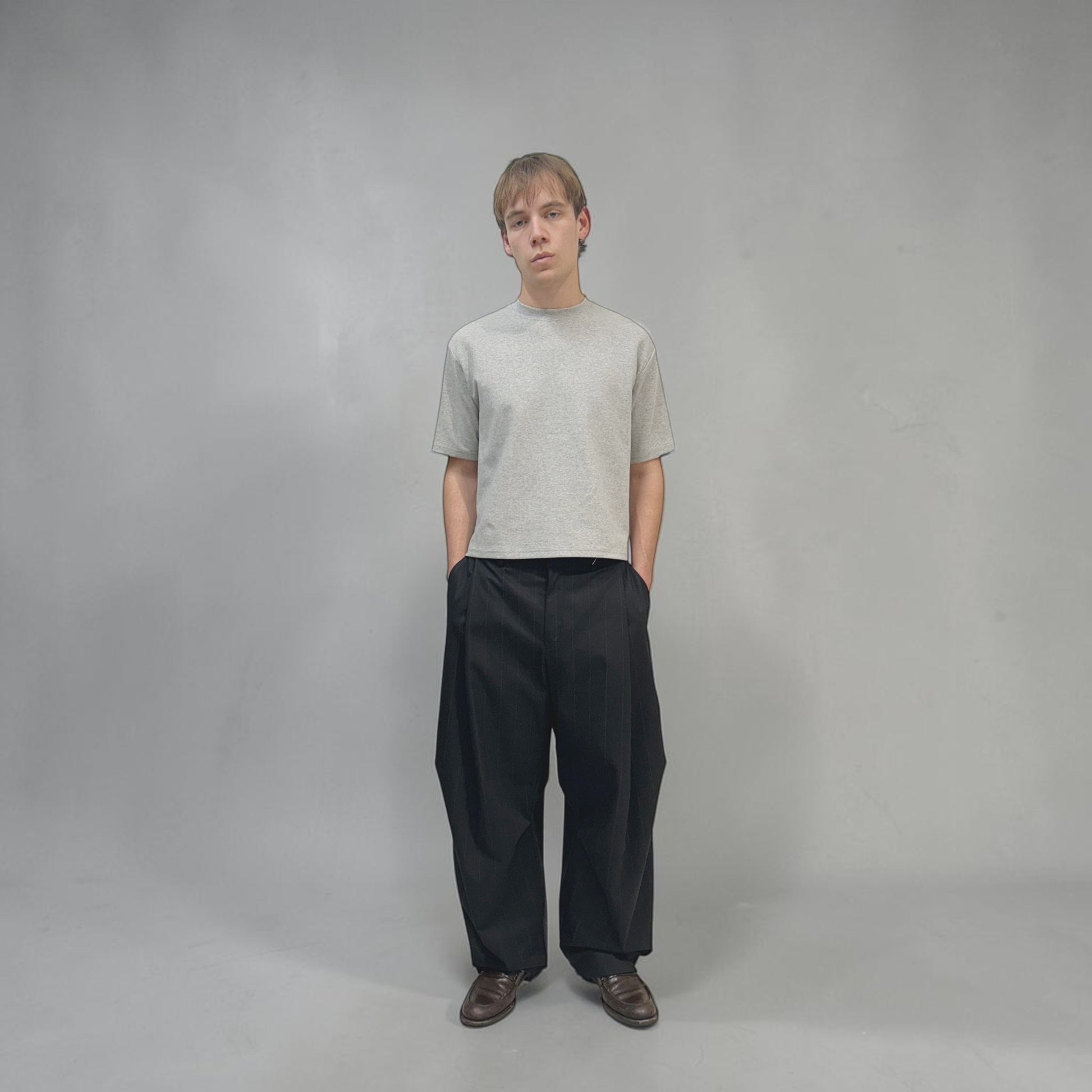 Senne Investment Pinstripe Pants Black/Grey | ODD EVEN 