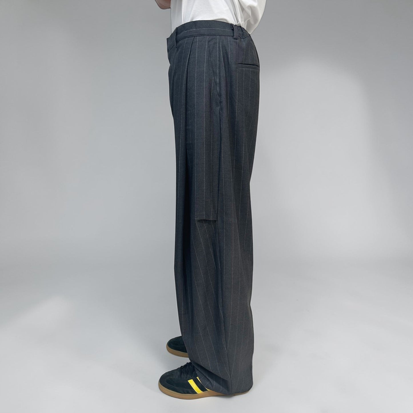 Senne Investment Pants Charcoal/White