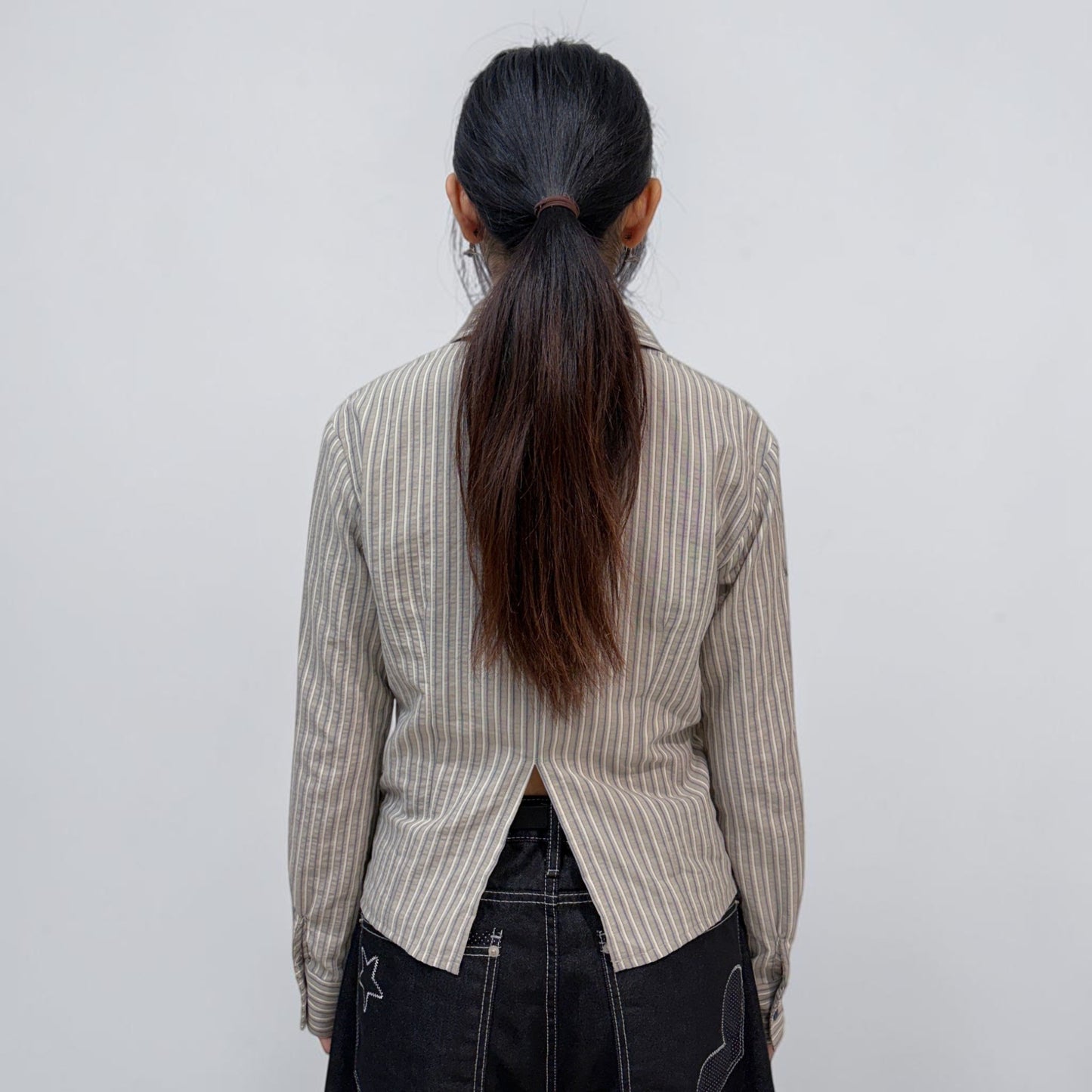 Askhaki Seoul Carrie Shirt Olive | ODD EVEN