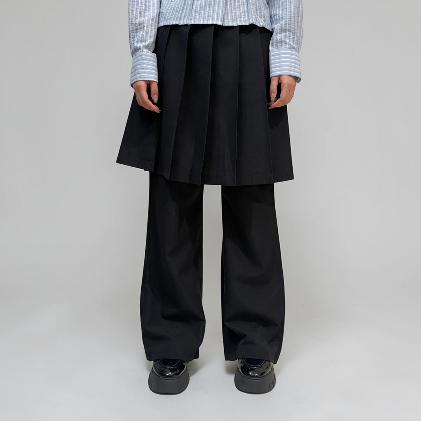 Askhaki Seoul Spirited Away Pants Black