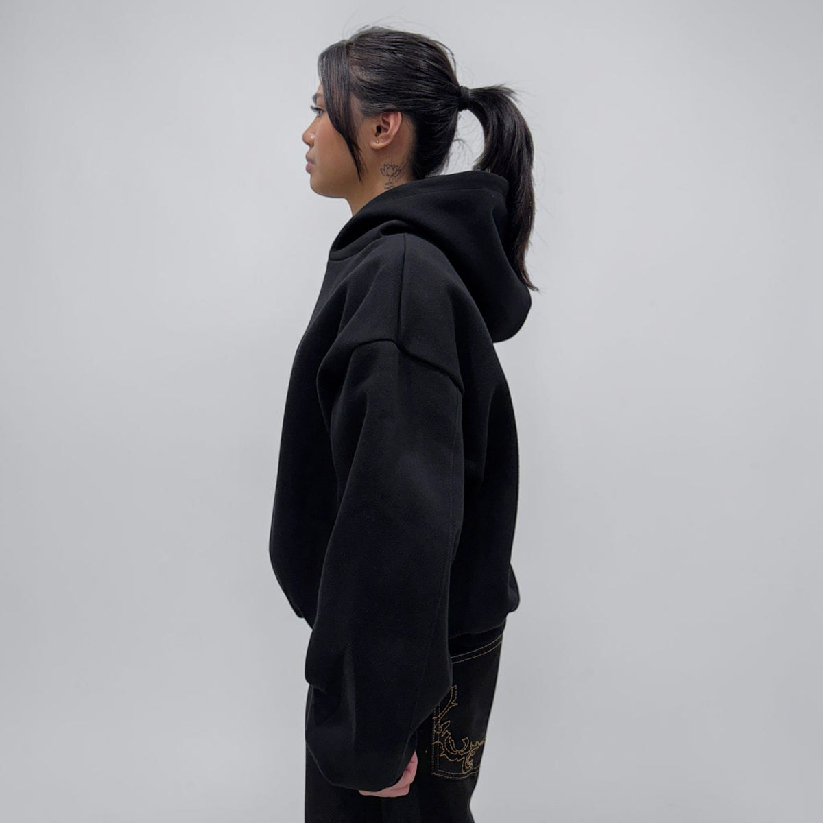 Invis-Able Hamptons Pullover Hoodie Black | ODD EVEN