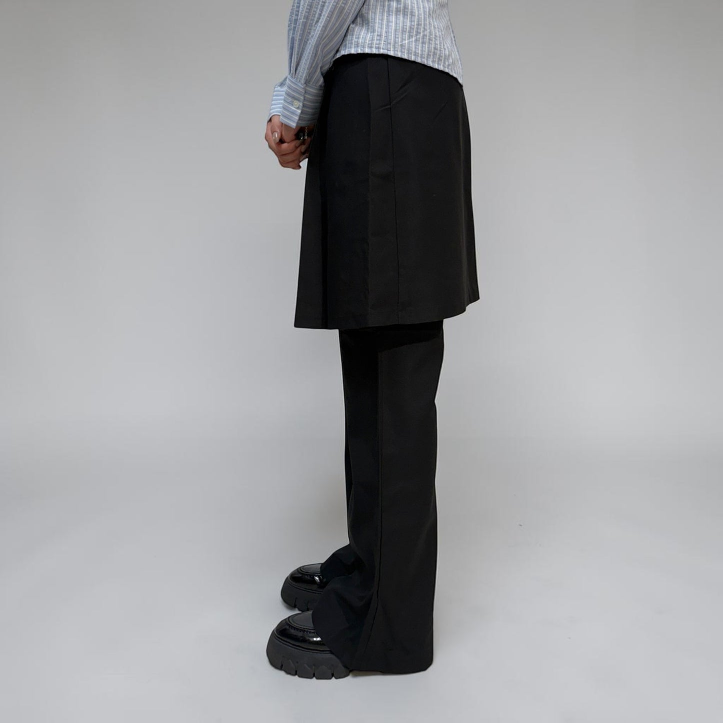 Askhaki Seoul Spirited Away Pants Black