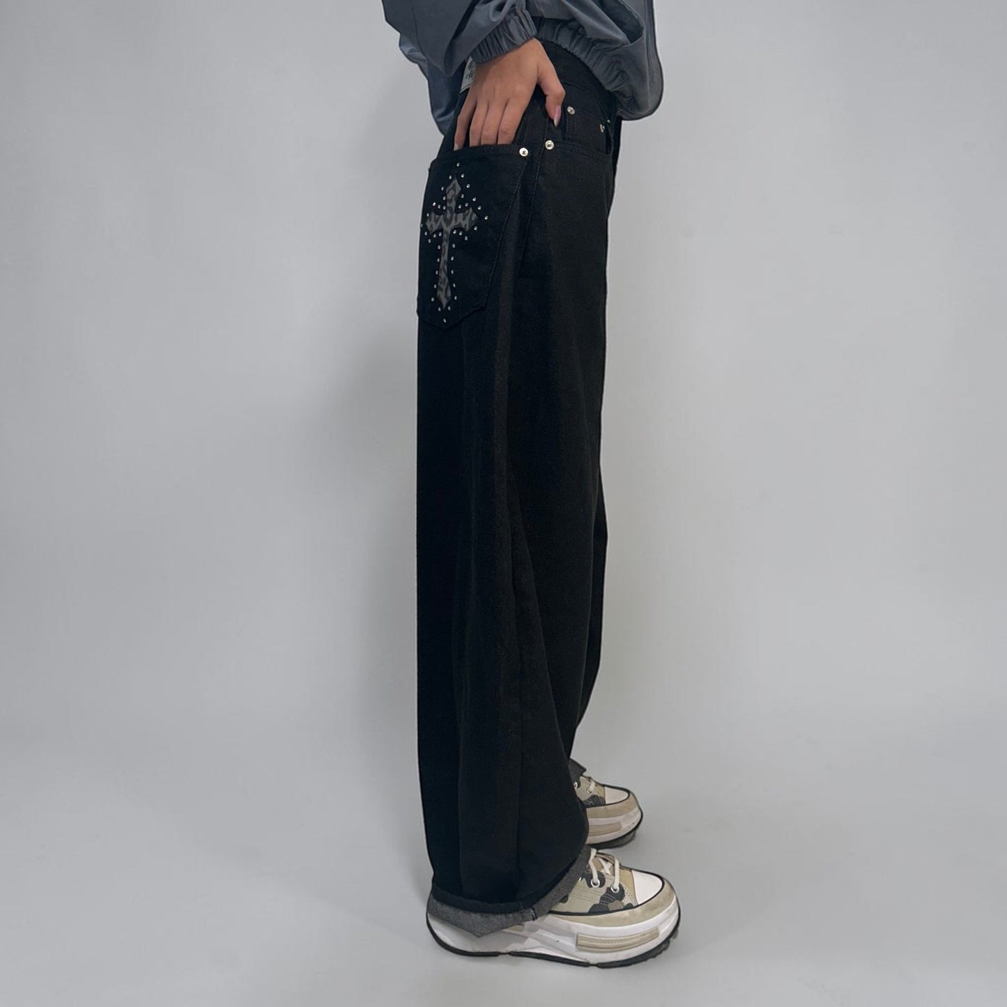 Develop Korea Gothic Cross Jeans Black | ODD EVEN