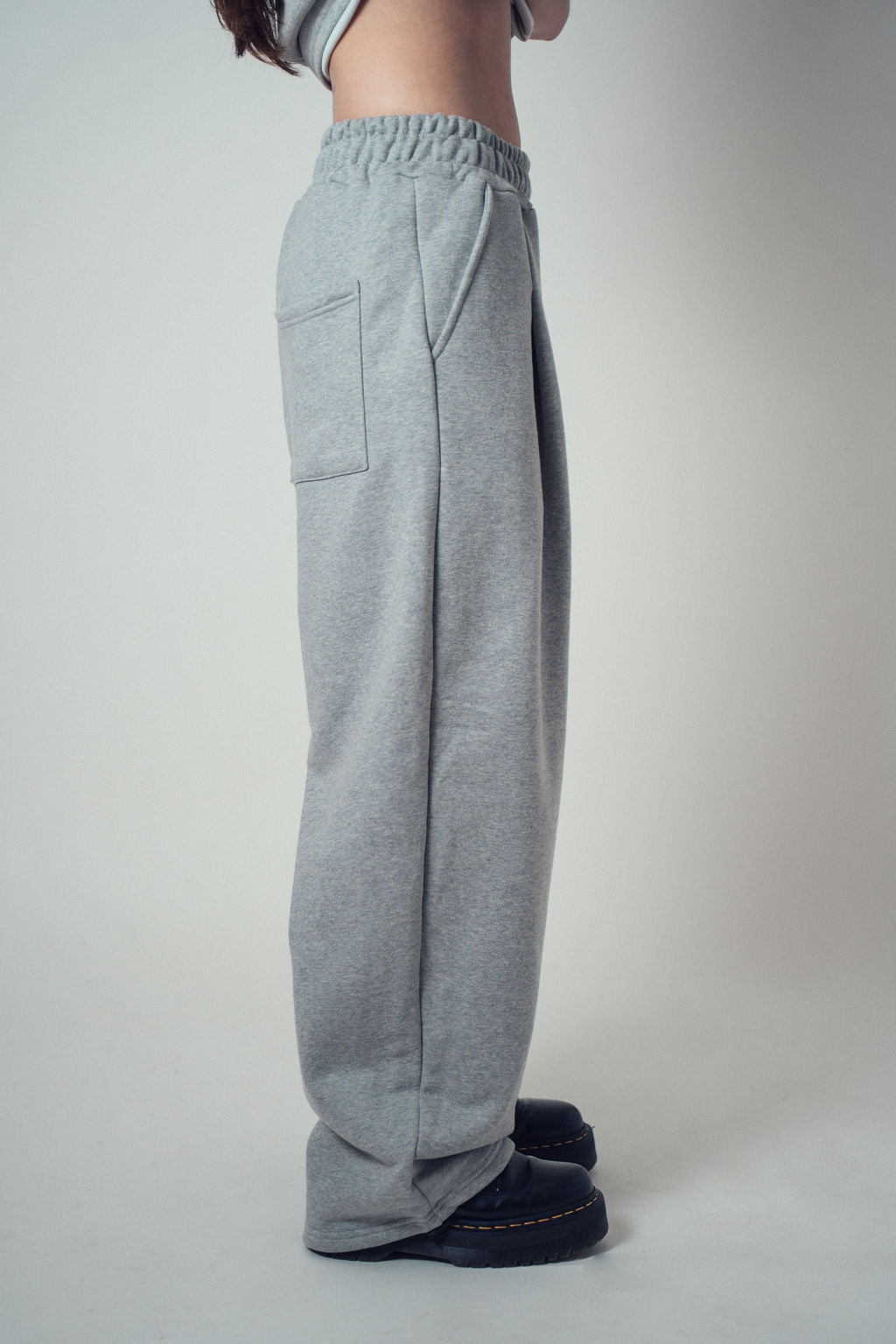 Lur Baggy Track Pants Dark Grey