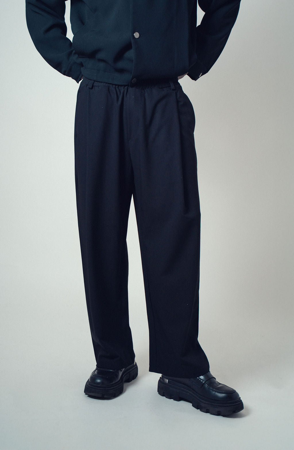 Invis-Able Universal Pants Black | ODD EVEN