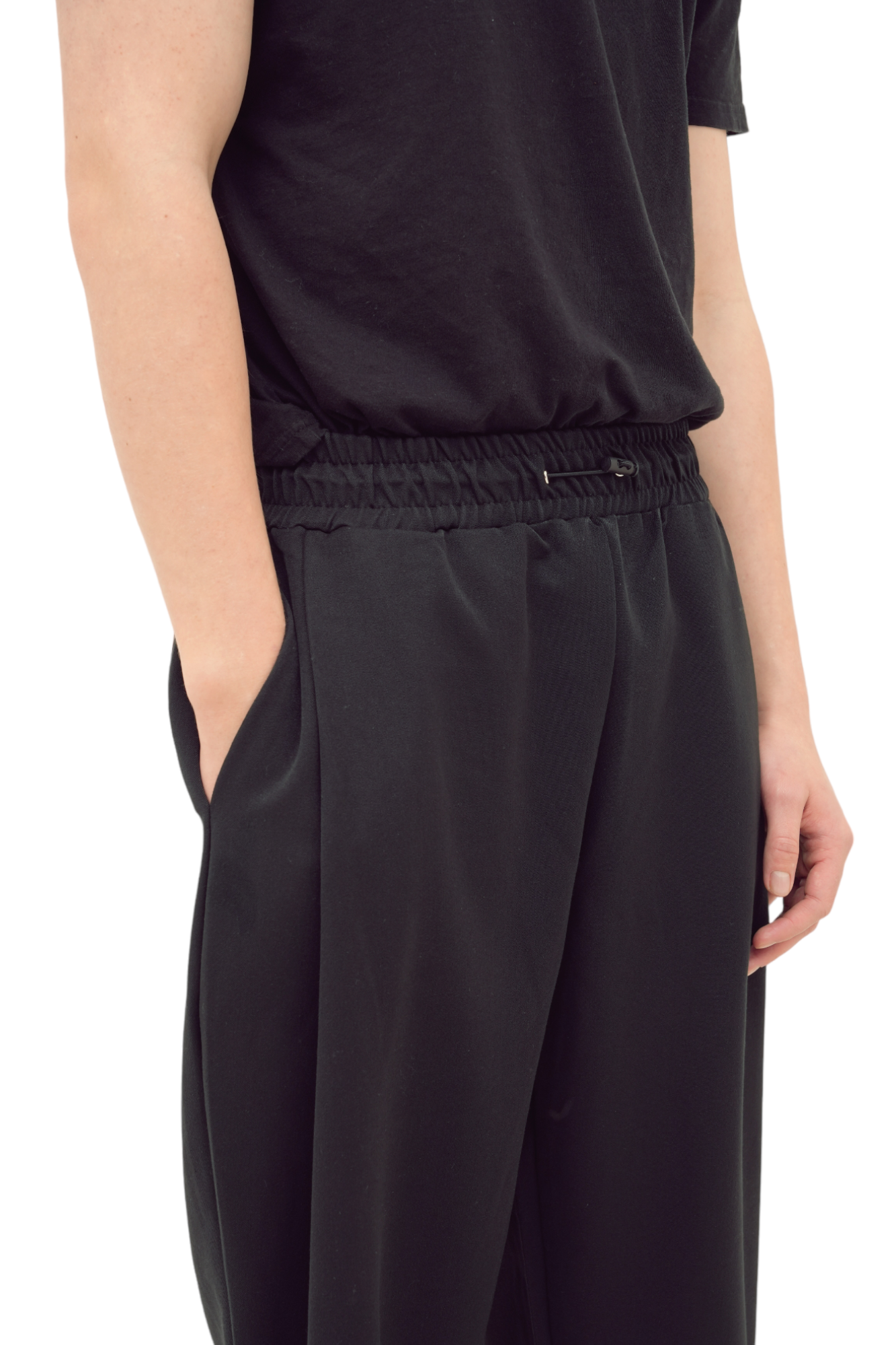 Eden 1-Tuck Pants Black