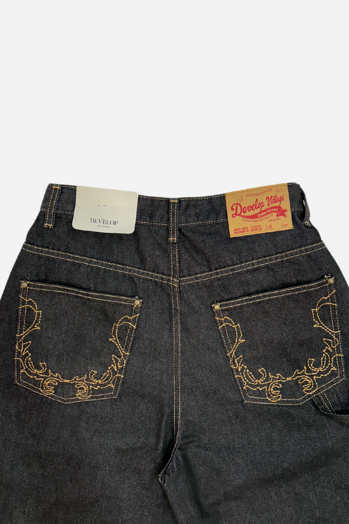 Develop Korea Golden Crown Jeans Black | ODD Even