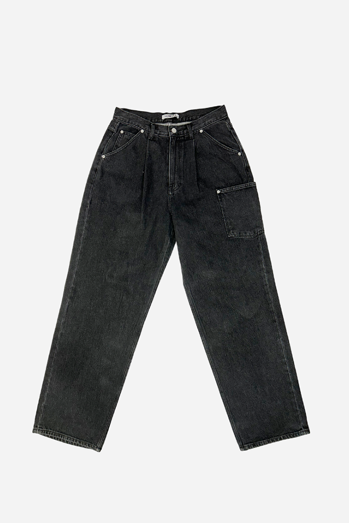 Howell Speedwagon Jeans Black | ODD EVEN