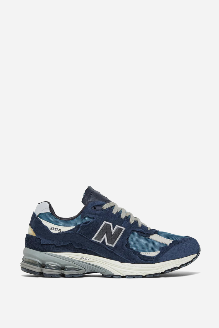 New Balance Protection Pack 2002R Dark Navy | ODD EVEN